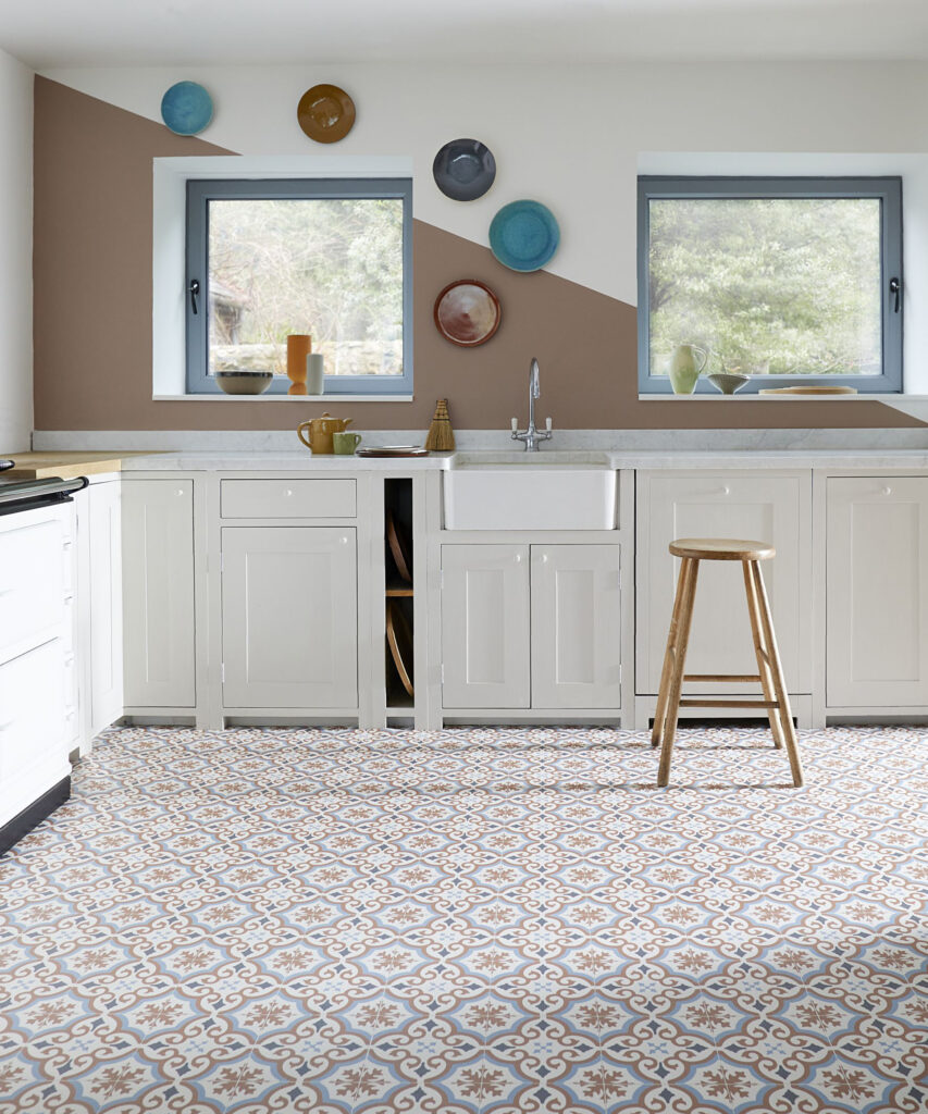 Best Vinyl Flooring Options for Luxury Dubai Apartments